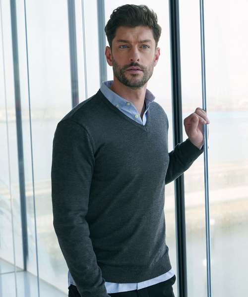 12 gauge v-neck jumper