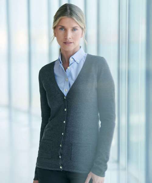 Women's v-button cardigan